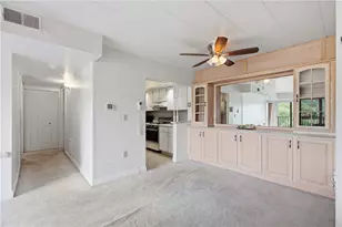 1400 Smokey Wood Dr, Pittsburgh, PA 15218 - Photo 13
