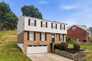 1260 Delfield Dr, Bethel Park, PA 15102 - Photo 3
