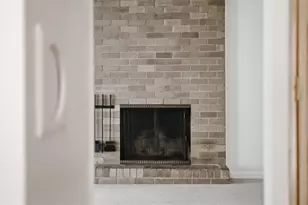 1260 Delfield Dr, Bethel Park, PA 15102 - Photo 19