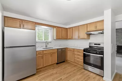 1260 Delfield Dr, Bethel Park, PA 15102 - Photo 13