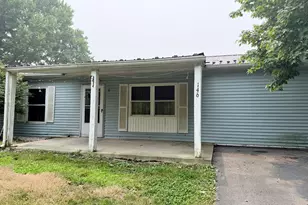 146 Edgewood Cir, Industry, PA 15052 - Photo 3