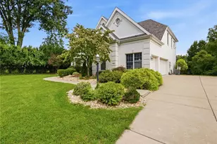 1805 Hassam Rd, Moon/Crescent Twp, PA 15108 - Photo 3