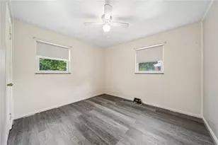 549 Idaho Ave, Pittsburgh, PA 15147 - Photo 11