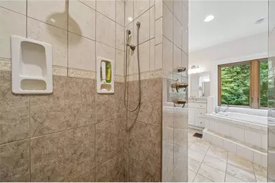 302 Pheasant Run Lane, Seven Springs, PA 15622 - Photo 21