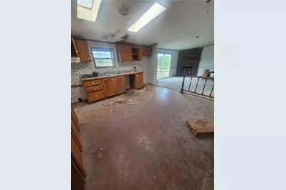 1242 Clark St, McKeesport, PA 15131 - Photo 5
