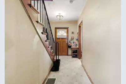 878 McIntire Way, Brackenridge, PA 15014 - Photo 7