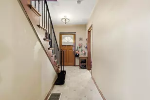 878 McIntire Wy, Brackenridge, PA 15014 - Photo 7