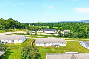 8 Amy Lyne Dr, Smithfield, PA 15478 - Photo 9
