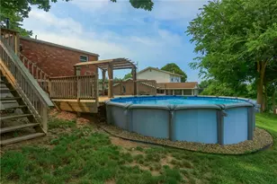 615 Whistler Dr, Rochester, PA 15074 - Photo 5