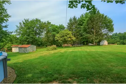 615 Whistler Dr, Rochester, PA 15074 - Photo 9