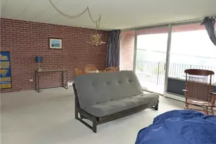 446 Hoodridge Dr, Pittsburgh, PA 15234 - Photo 15
