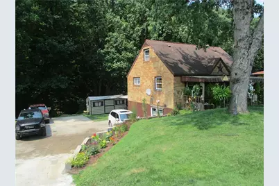 180 Forest Dr, North Huntingdon, PA 15642 - Photo 11