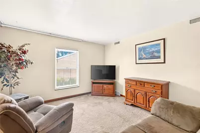 3 Solar Dr, Harmony Township, PA 15003 - Photo 17