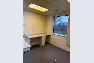 537 Lincoln Hwy, East McKeesport, PA 15035 - Photo 23