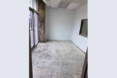 537 Lincoln Hwy, East McKeesport, PA 15035 - Photo 13