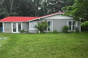 583 Cedardale, North Huntingdon, PA 15642 - Photo 1