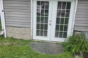 583 Cedardale, North Huntingdon, PA 15642 - Photo 3