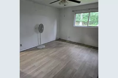 583 Cedardale, North Huntingdon, PA 15642 - Photo 9
