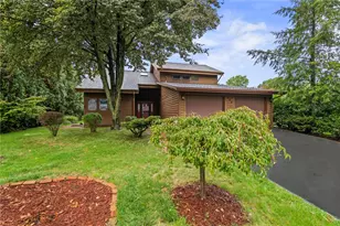 195 Jonathan Pl, Hermitage, PA 16148 - Photo 1
