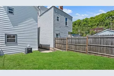 210 19th Street, Pittsburgh, PA 15215 - Photo 23