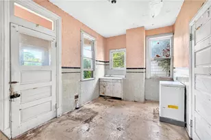 81 Linshaw Ave, Pittsburgh, PA 15205 - Photo 15