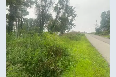 000 Pawnee, Rostraver, PA 15012 - Photo 3