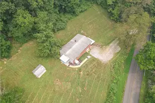 286 Dobson Rd, Adams Township, PA 16046 - Photo 3