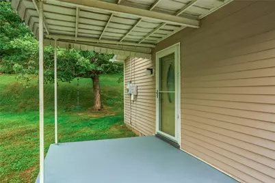 286 Dobson Rd, Adams Township, PA 16046 - Photo 9