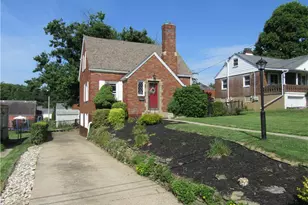 4814 Roberta Dr, Pittsburgh, PA 15236 - Photo 3
