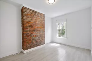 5140 Dresden Wy, Pittsburgh, PA 15201 - Photo 15