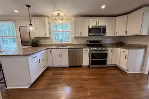 1365 Old Meadow Rd, Pittsburgh, PA 15241 - Photo 3
