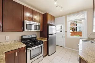 25 4th St, Pittsburgh, PA 15215 - Photo 11