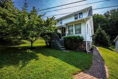 215 Forward Ln, Forward Township, PA 16033 - Photo 3