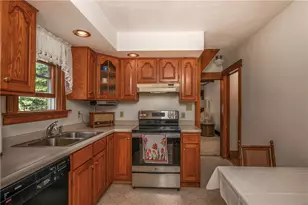 215 Forward Ln, Forward Township, PA 16033 - Photo 9