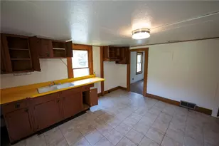 215 Forward Ln, Forward Township, PA 16033 - Photo 43