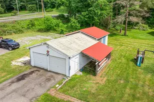12 Wood St, Sandy Lake Boro, PA 16145 - Photo 9