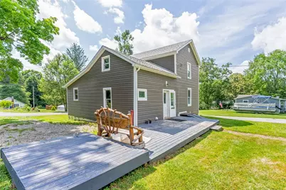 12 Wood St, Sandy Lake Boro, PA 16145 - Photo 15
