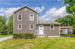 12 Wood St, Sandy Lake Boro, PA 16145 - Photo 11