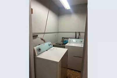 835 Hall St, Munhall, PA 15120 - Photo 5
