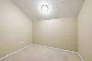 5758 Montville Dr, South Fayette, PA 15057 - Photo 29