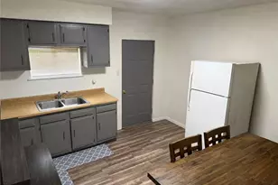 1117 Hall St, Pittsburgh, PA 15212 - Photo 5