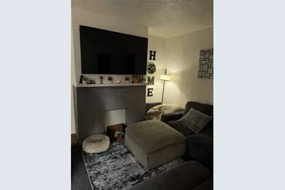 1117 & 1117 1/2 Hall St, Marshall Shadeland, PA 15212 - Photo 3