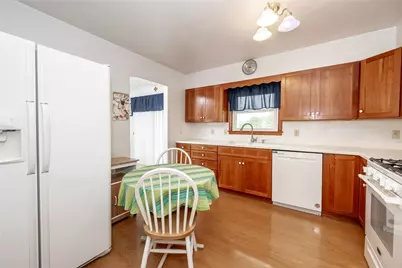 21 Morningside Dr, White Township, PA 15701 - Photo 9