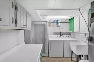 201 Nimitz, McKeesport, PA 15132 - Photo 35