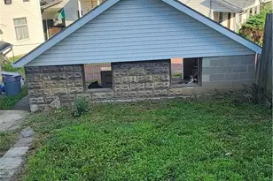 365 Kenney Ave, Pitcairn, PA 15140 - Photo 49