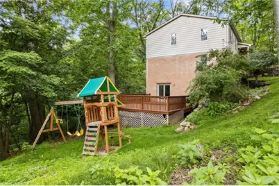 8648 W Barkhurst Dr, Pittsburgh, PA 15237 - Photo 47