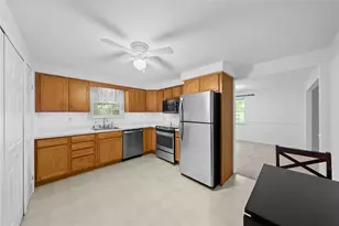 8648 W Barkhurst Dr, Pittsburgh, PA 15237 - Photo 13