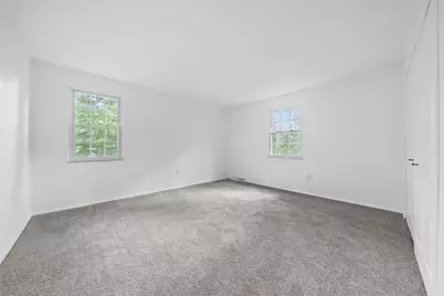 8648 W Barkhurst Dr, Pittsburgh, PA 15237 - Photo 27