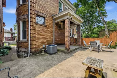 323 Alice St, Pittsburgh, PA 15210 - Photo 27