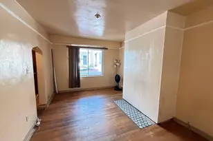 6 Moga St, Pittsburgh, PA 15206 - Photo 5